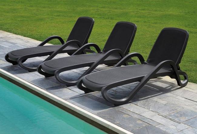 Лежак пластиковый ALFA Trama кофе